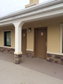 Whitehouse Motel Richmond South Bellwood Zewnętrze zdjęcie